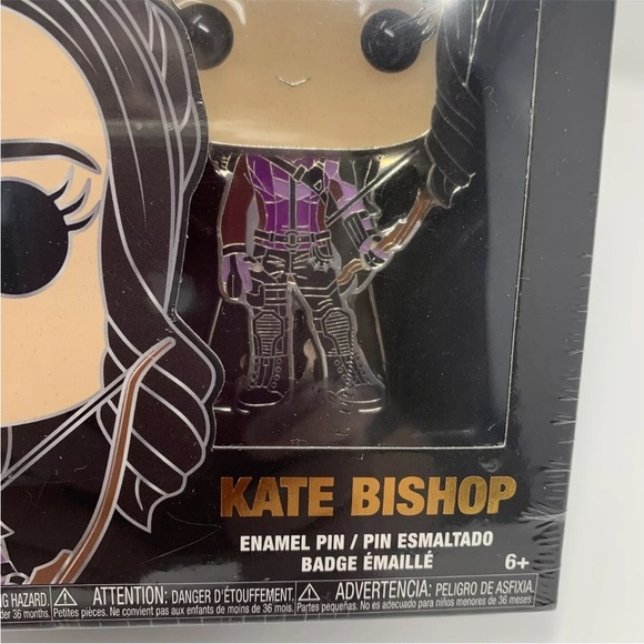 Funko POP! Special Edition Pin Hawkeye KATE BISHOP SE w/ Removable Stand NEW - Picture 4 of 7